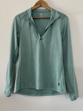 REI Co-op Women's Lightweight 1/4 Zip Pullover Green Mock Neck Long Sleeve M